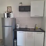 Apartment Leonarda *