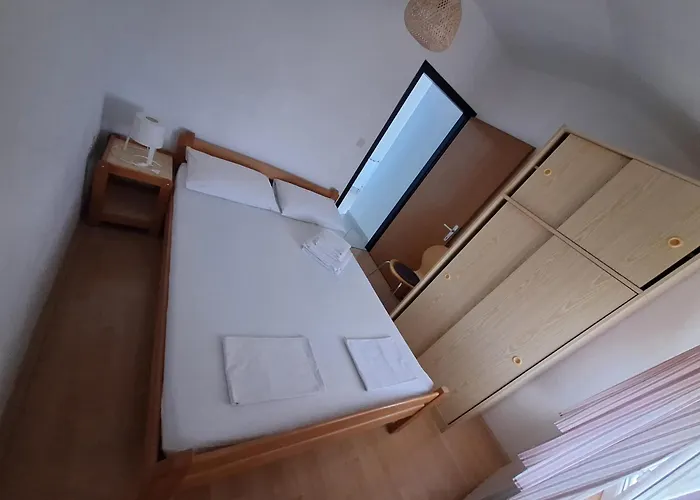 Leonarda Apartman Murter