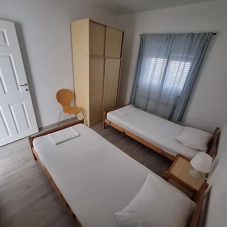 Leonarda Апартаменты Муртер