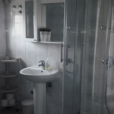 Leonarda Муртер